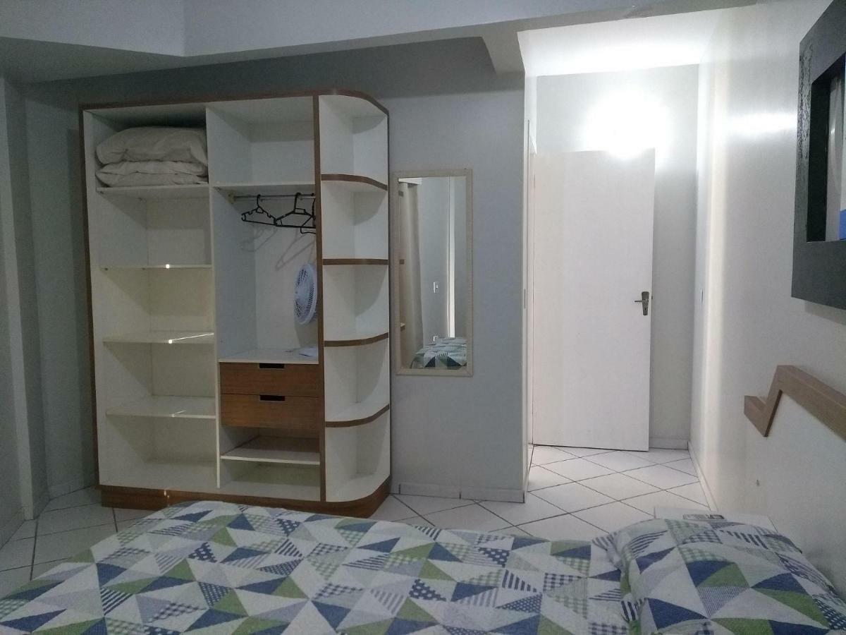 Ed. Ana Paula - Apartamentos Com 1 Dormitorio Бомбиньяс Экстерьер фото